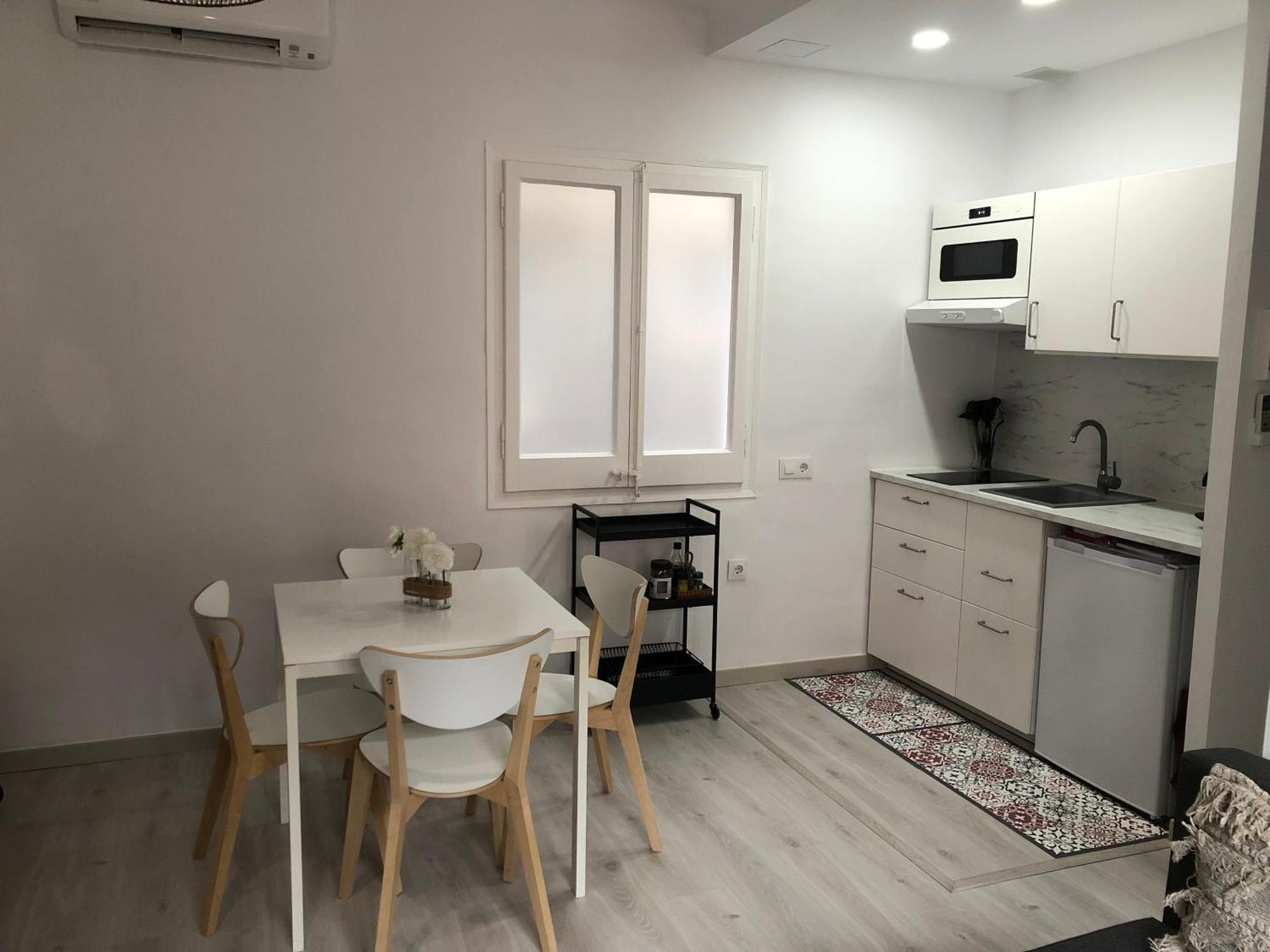 Atico Lumineux A 10 Min Du Centre Ville Оспиталет-де-Льобрегат Экстерьер фото